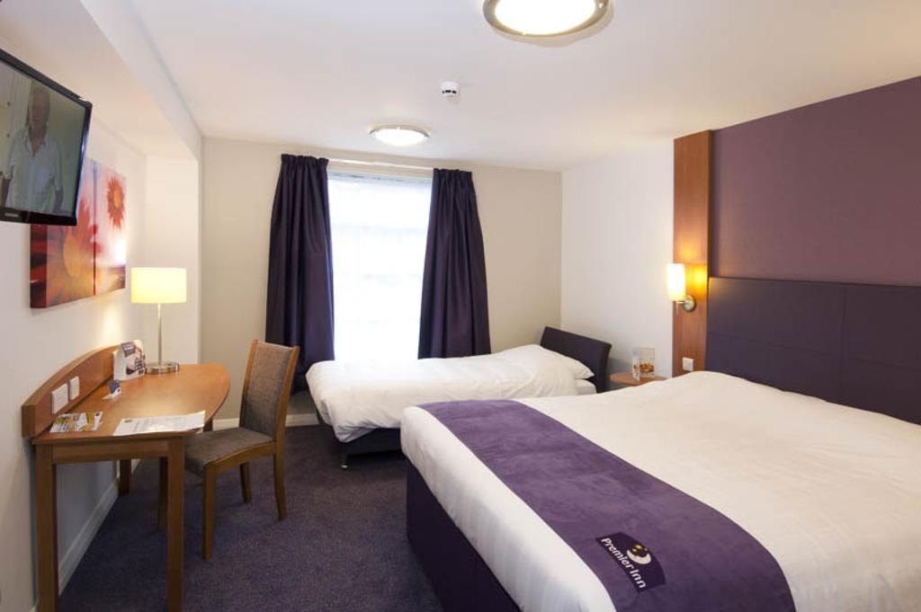 Premier Inn Kidderminster Exteriör bild